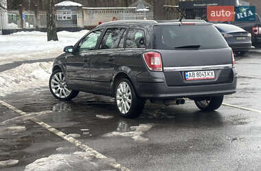 Універсал Opel Astra 2009 в Вінниці