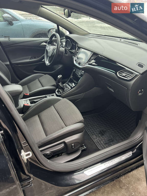 Универсал Opel Astra 2017 в Киеве фото 15 Универсал Opel Astra 2017 в Киеве