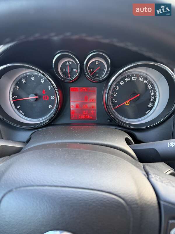 Седан Opel Astra 2016 в Києві фото 10 Седан Opel Astra 2016 в Києві