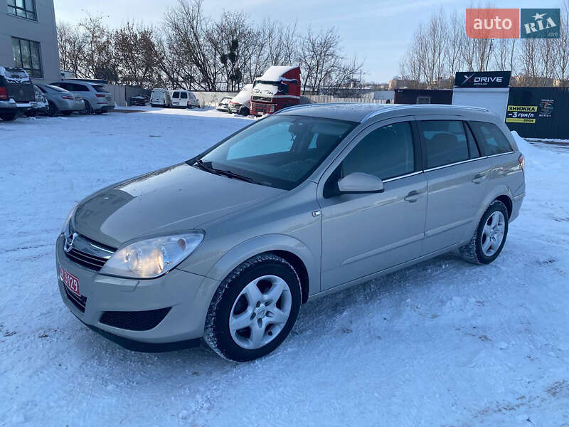 Універсал Opel Astra 2008 в Рівному фото Універсал Opel Astra 2008 в Рівному