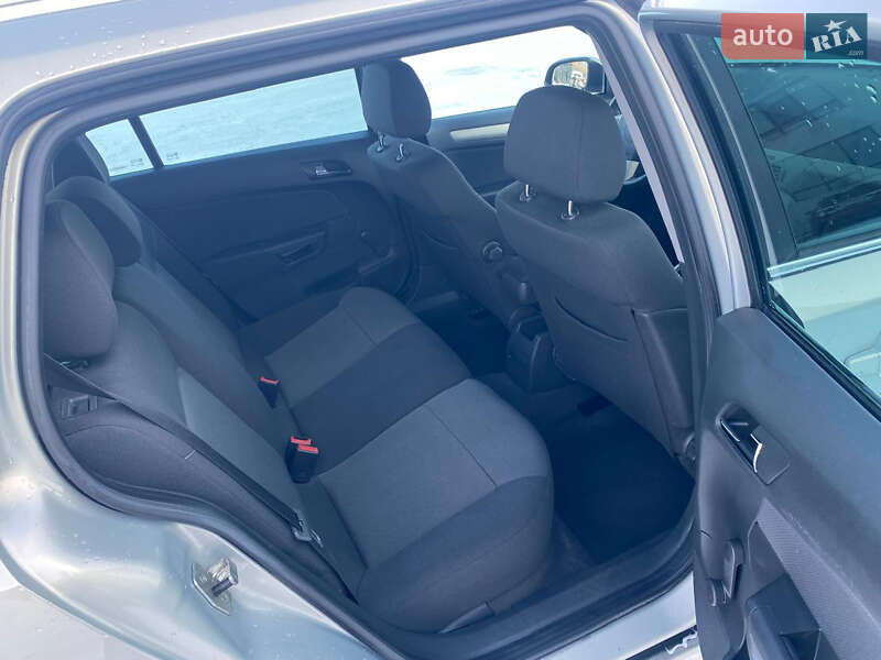 Універсал Opel Astra 2008 в Рівному фото 31 Універсал Opel Astra 2008 в Рівному