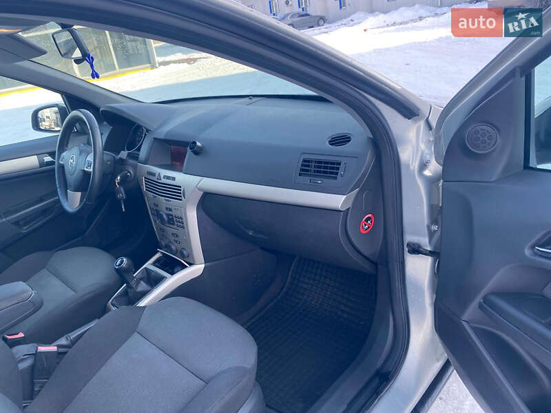 Універсал Opel Astra 2008 в Рівному фото 32 Універсал Opel Astra 2008 в Рівному