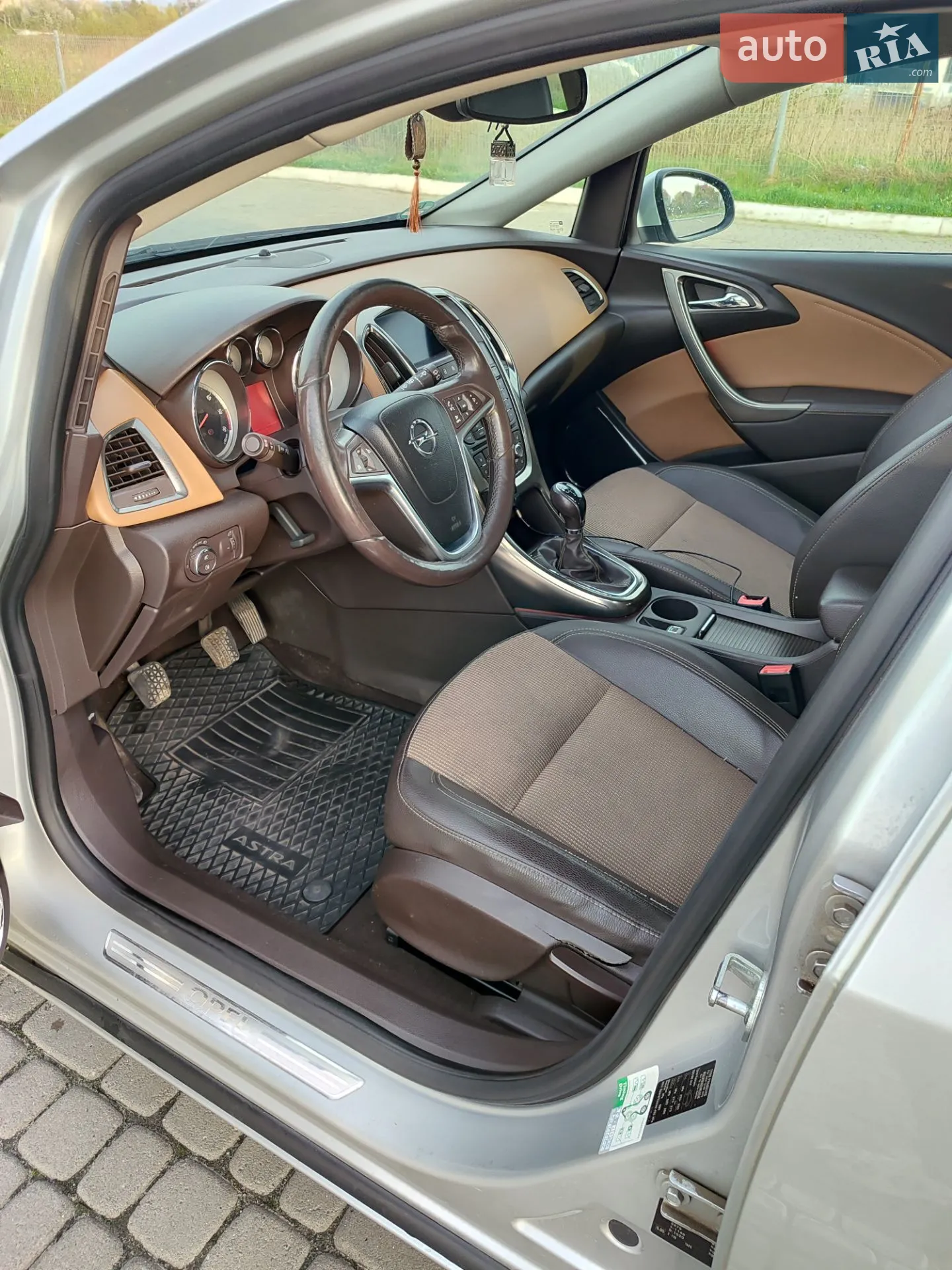 2012 Opel Astra - мініатюра 3
