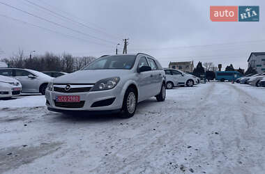Универсал Opel Astra 2009 в Звенигородке