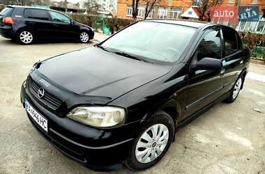 Седан Opel Astra 2008 в Первомайске