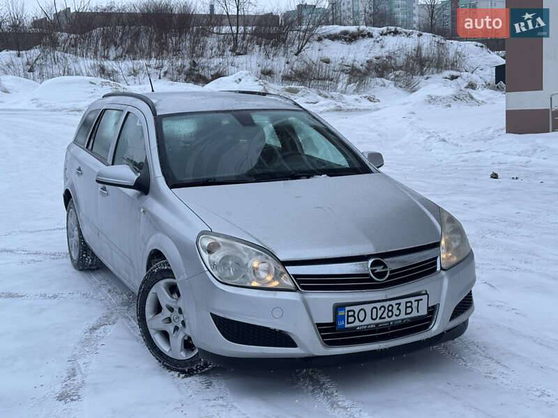 Универсал Opel Astra 2008 в Тернополе