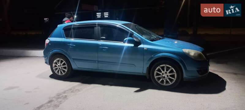 Хэтчбек Opel Astra 2005 в Запорожье фото 2 Хэтчбек Opel Astra 2005 в Запорожье