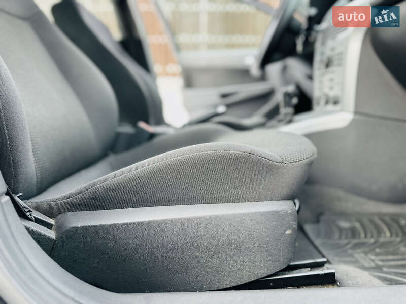 Хэтчбек Opel Astra 2009 в Киеве фото 29 Хэтчбек Opel Astra 2009 в Киеве