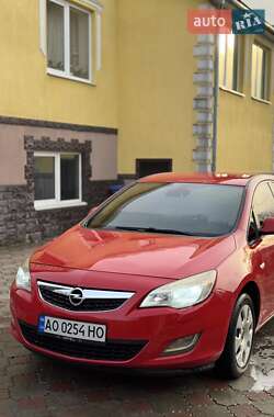 Хетчбек Opel Astra 2010 в Ужгороді
