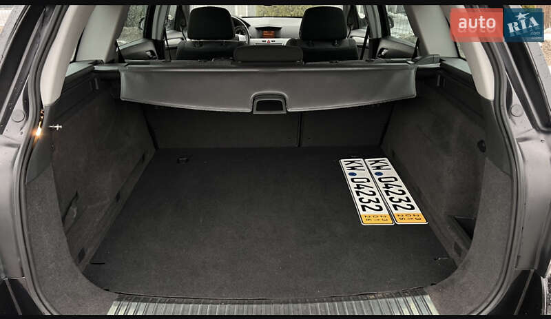 Універсал Opel Astra 2006 в Хмельницькому