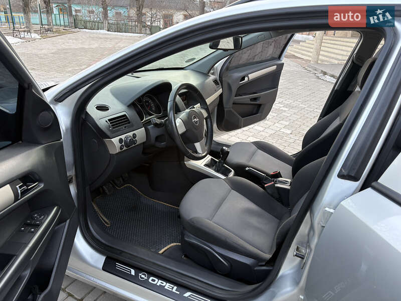 Универсал Opel Astra 2008 в Могилев-Подольске фото 10 Универсал Opel Astra 2008 в Могилев-Подольске