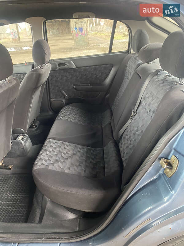 Хетчбек Opel Astra 1998 в Мукачевому
