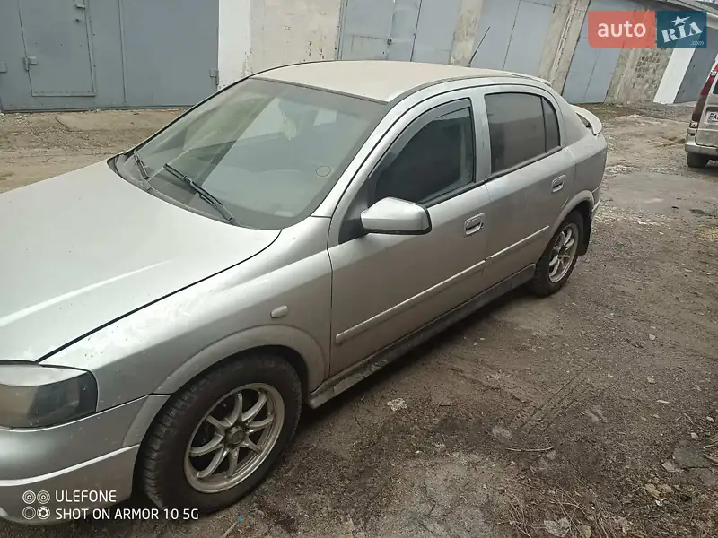 Opel Astra