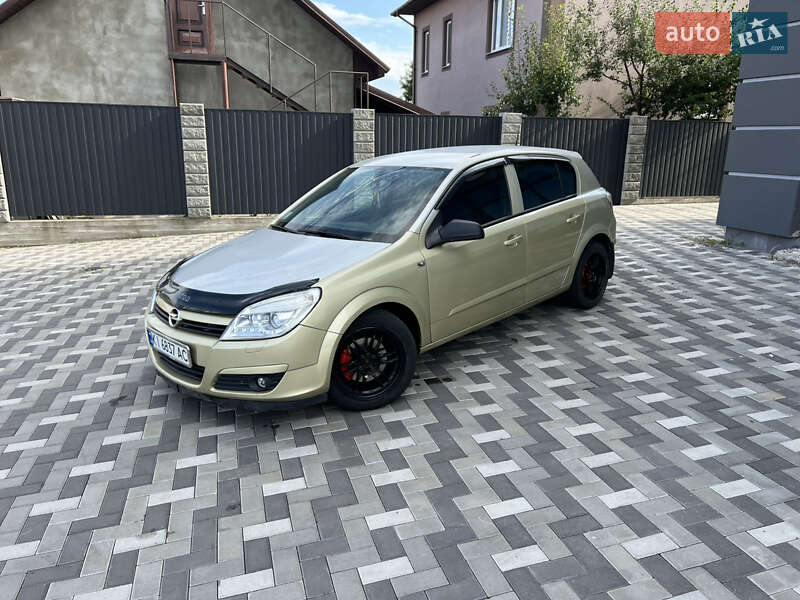 Хетчбек Opel Astra 2005 в Києві