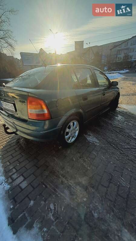 Хетчбек Opel Astra 2001 в Івано-Франківську