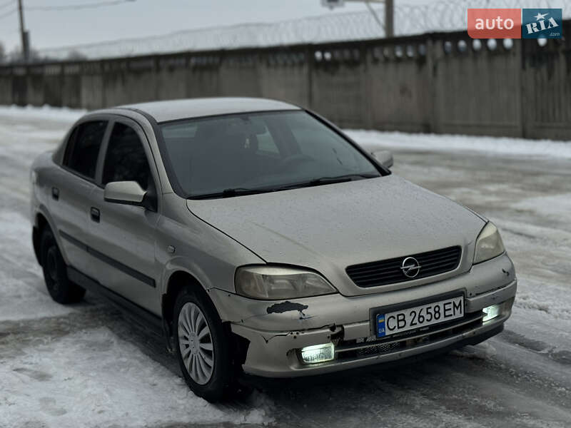 Седан Opel Astra 2006 в Києві