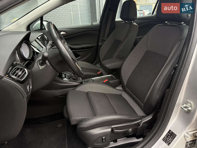 Универсал Opel Astra 2021 в Луцке