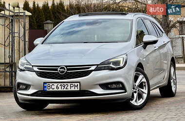 Универсал Opel Astra 2016 в Самборе