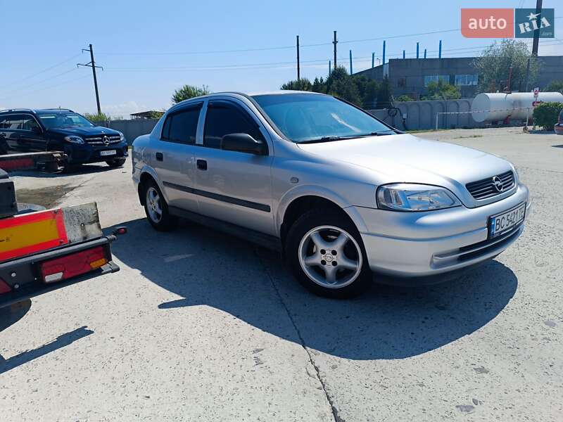 Седан Opel Astra 2006 в Львове фото 4 Седан Opel Astra 2006 в Львове