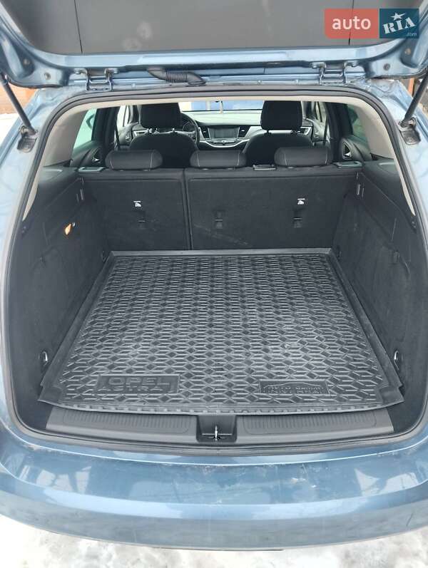 Универсал Opel Astra 2017 в Виннице