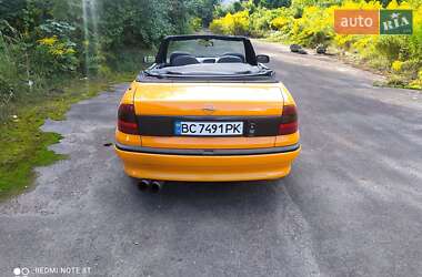 Хэтчбек Opel Astra 1995 в Львове
