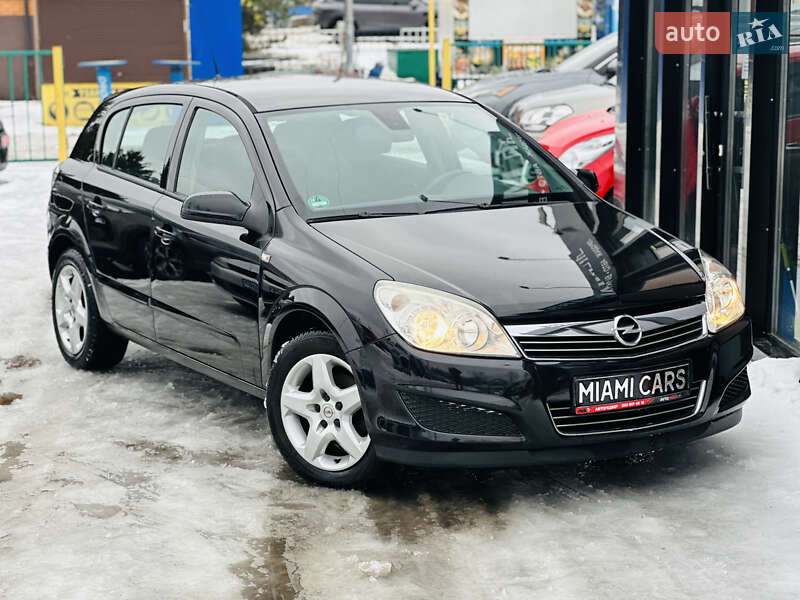 Opel Astra 2008
