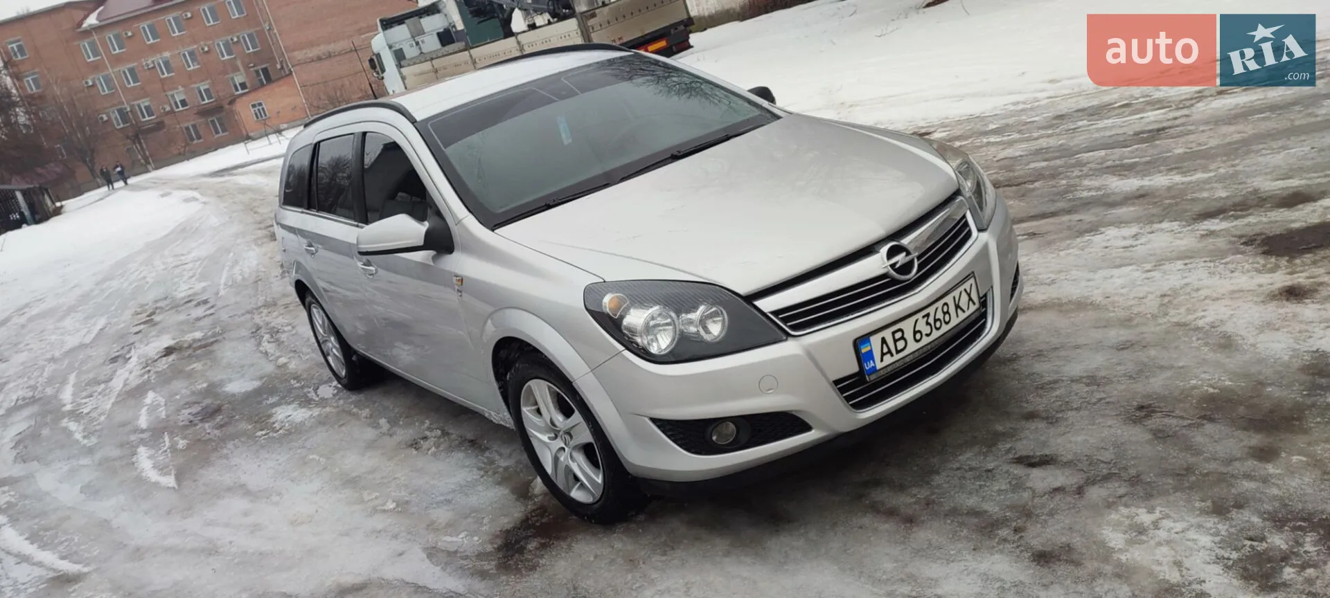2010 Opel Astra - мініатюра 2