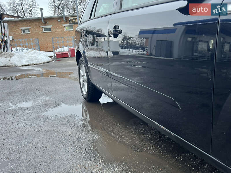 Універсал Opel Astra 2006 в Лубнах