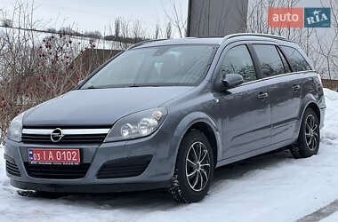 Універсал Opel Astra 2006 в Тернополі