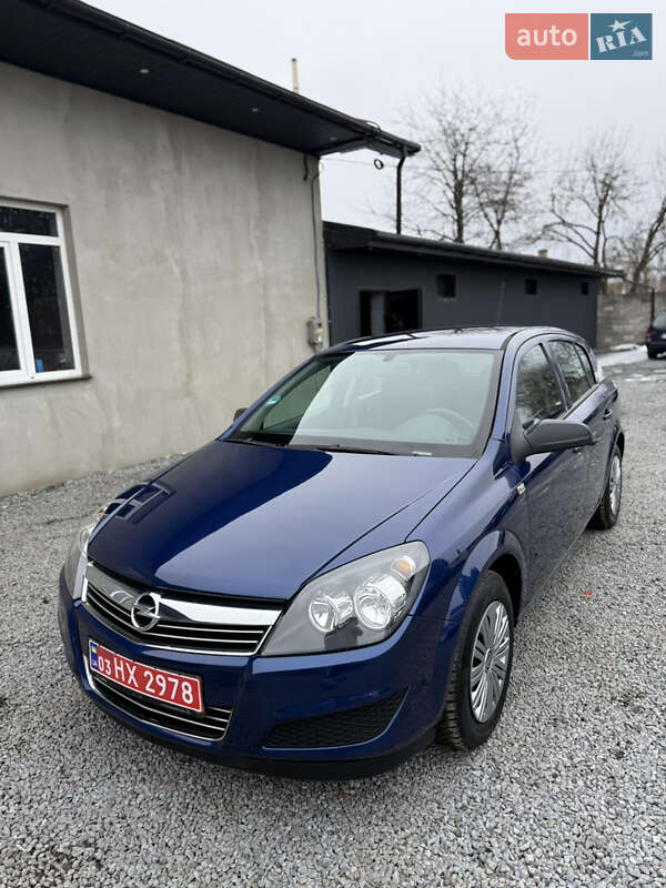 Хэтчбек Opel Astra 2009 в Луцке фото 7 Хэтчбек Opel Astra 2009 в Луцке