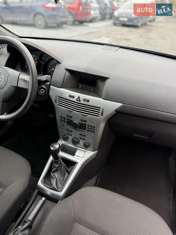 Хэтчбек Opel Astra 2009 в Луцке фото 105 Хэтчбек Opel Astra 2009 в Луцке