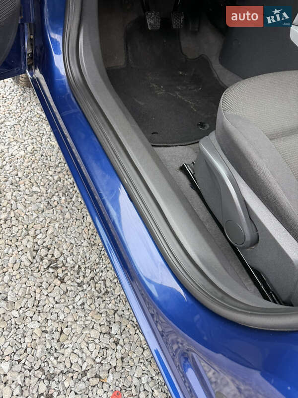 Хэтчбек Opel Astra 2009 в Луцке фото 141 Хэтчбек Opel Astra 2009 в Луцке