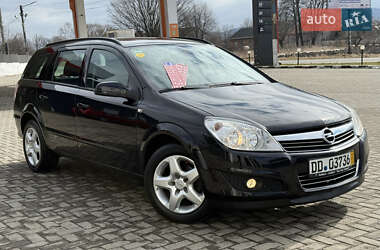 Универсал Opel Astra 2008 в Черновцах