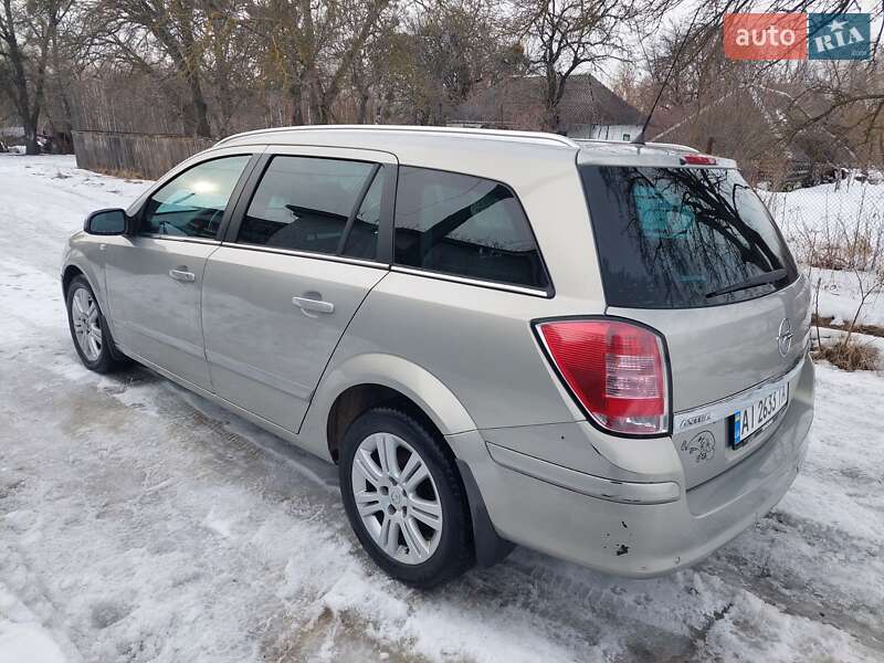 Универсал Opel Astra 2009 в Киеве фото 4 Универсал Opel Astra 2009 в Киеве