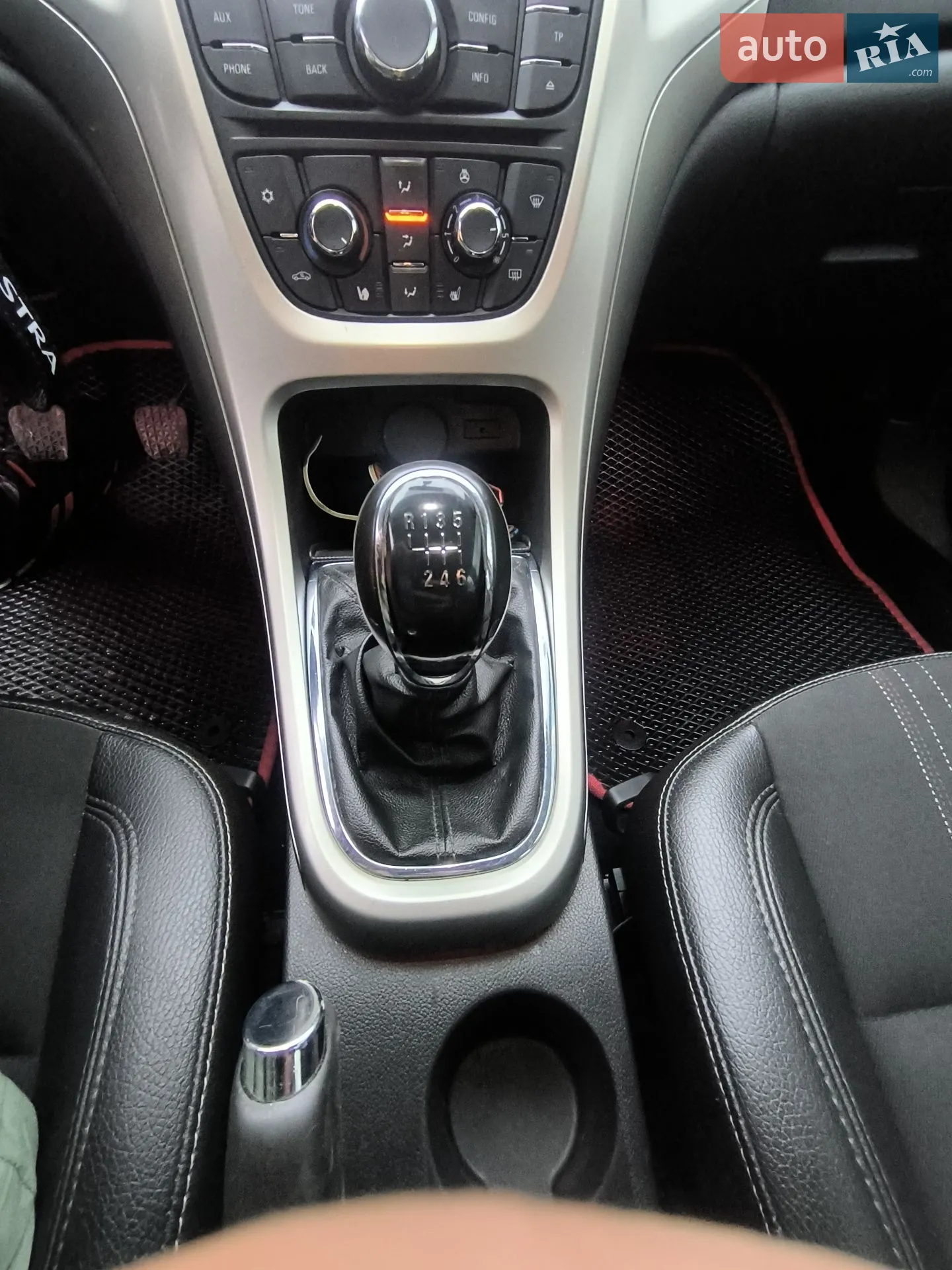 2012 Opel Astra - мініатюра 47