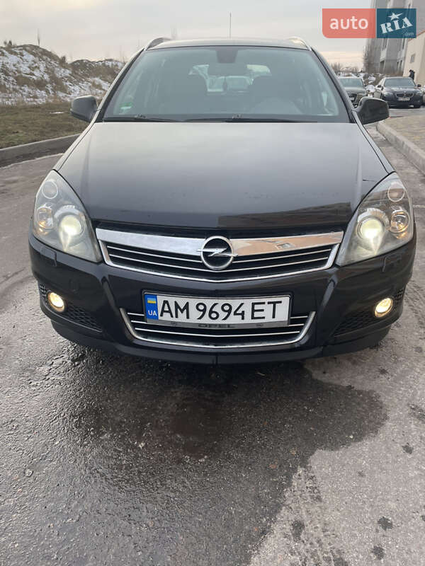 Универсал Opel Astra 2010 в Киеве фото 2 Универсал Opel Astra 2010 в Киеве