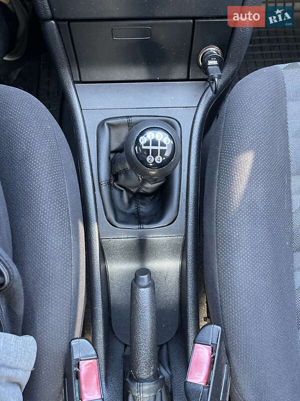 Хетчбек Opel Astra 2003 в Миколаєві