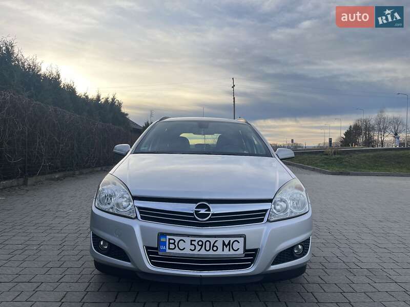Opel Astra 2008