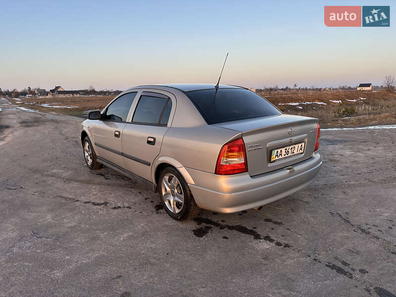 Седан Opel Astra 2008 в Сарнах фото 9 Седан Opel Astra 2008 в Сарнах
