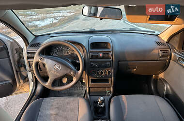 Седан Opel Astra 2008 в Сарнах фото 17 Седан Opel Astra 2008 в Сарнах