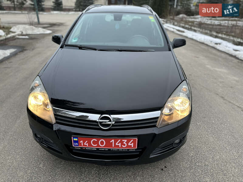 Универсал Opel Astra 2007 в Ивано-Франковске