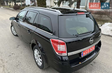 Универсал Opel Astra 2007 в Ивано-Франковске