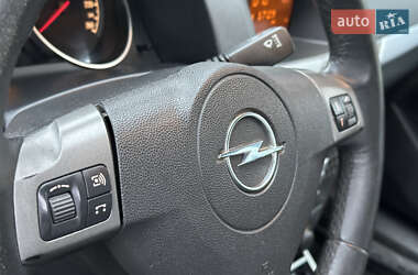 Универсал Opel Astra 2007 в Ивано-Франковске
