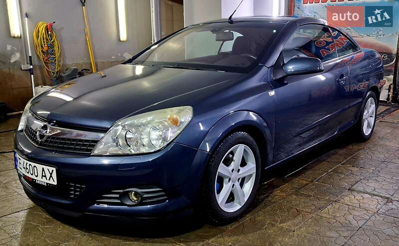 Кабріолет Opel Astra 2008 в Дніпрі фото Кабріолет Opel Astra 2008 в Дніпрі