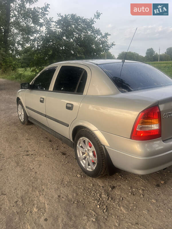 Седан Opel Astra 2008 в Львове фото 6 Седан Opel Astra 2008 в Львове