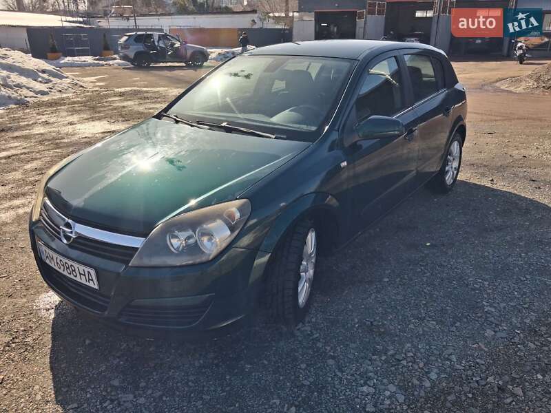 2005 Opel Astra, VIN W0L0AHL4858168459:plate — фото 1 (autoria)