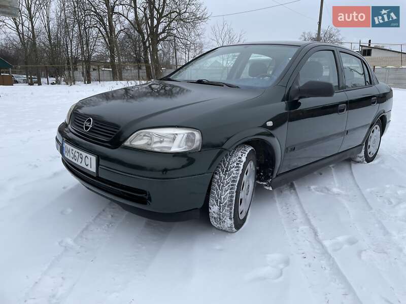 Седан Opel Astra 2002 в Жмеринці