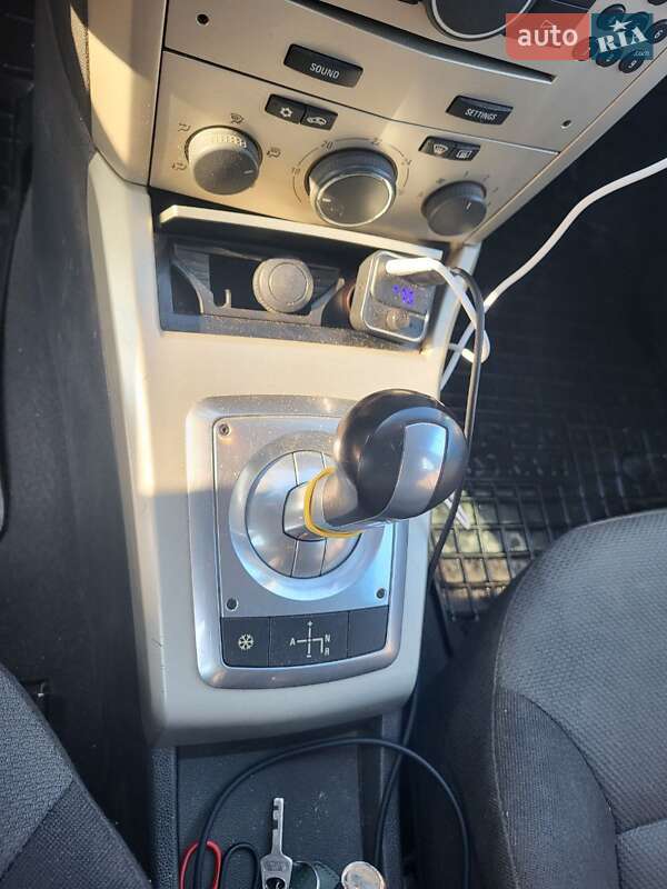 Універсал Opel Astra 2007 в Костопілі