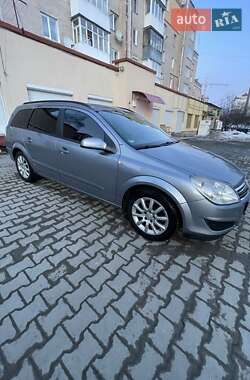 Универсал Opel Astra 2007 в Тернополе