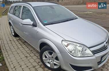 Універсал Opel Astra 2009 в Вінниці